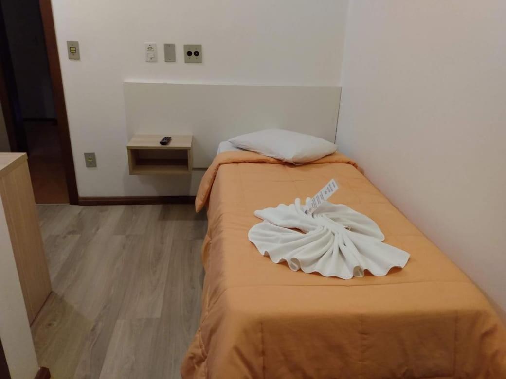 Hotel Alpen Hof 格拉玛多 外观 照片