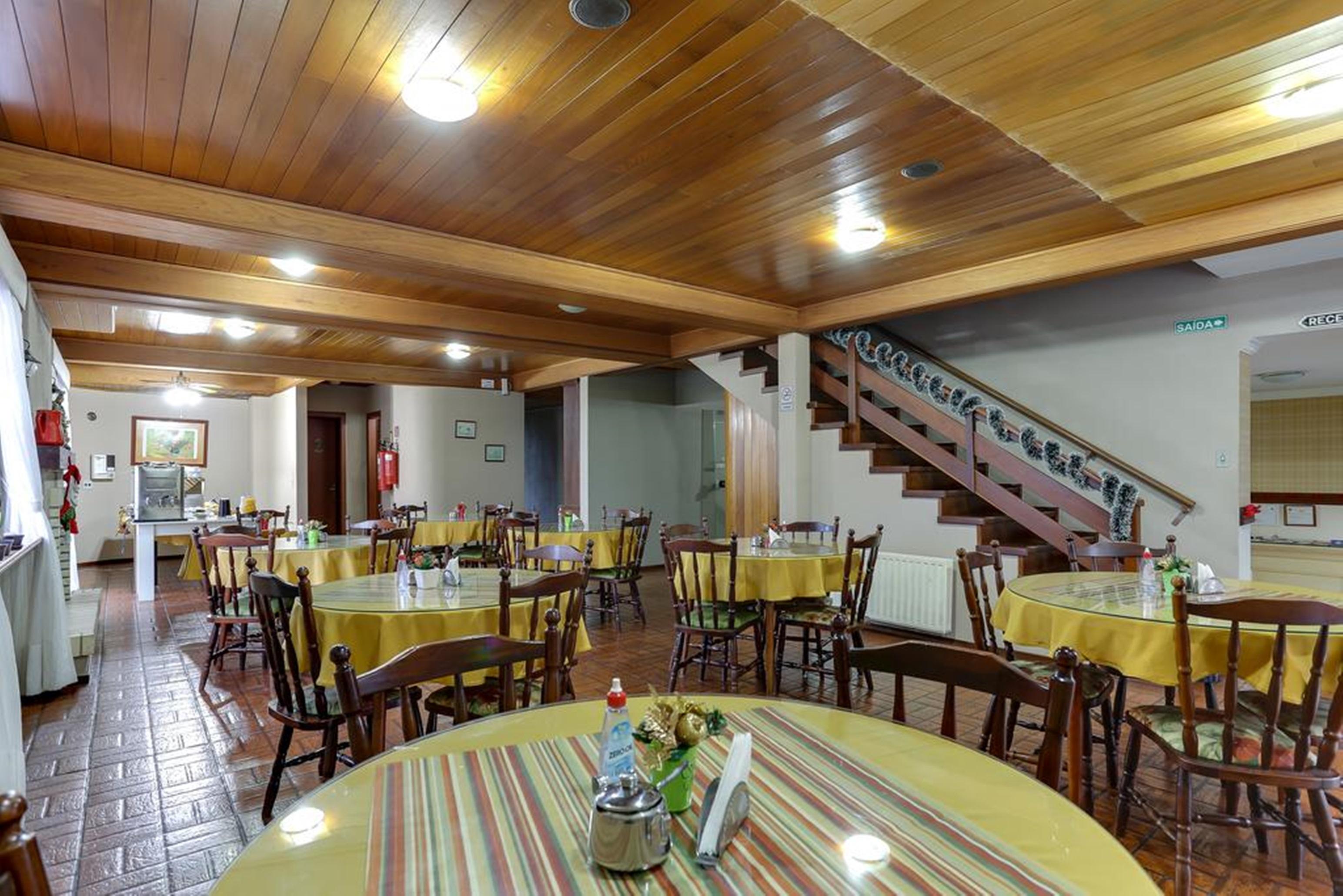 Hotel Alpen Hof 格拉玛多 外观 照片