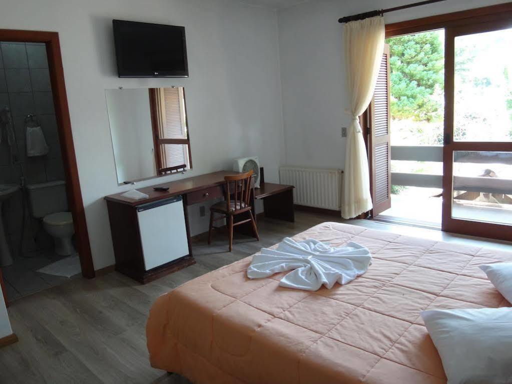 Hotel Alpen Hof 格拉玛多 外观 照片