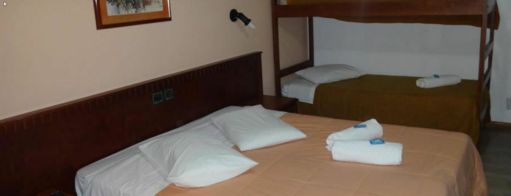 Hotel Alpen Hof 格拉玛多 外观 照片