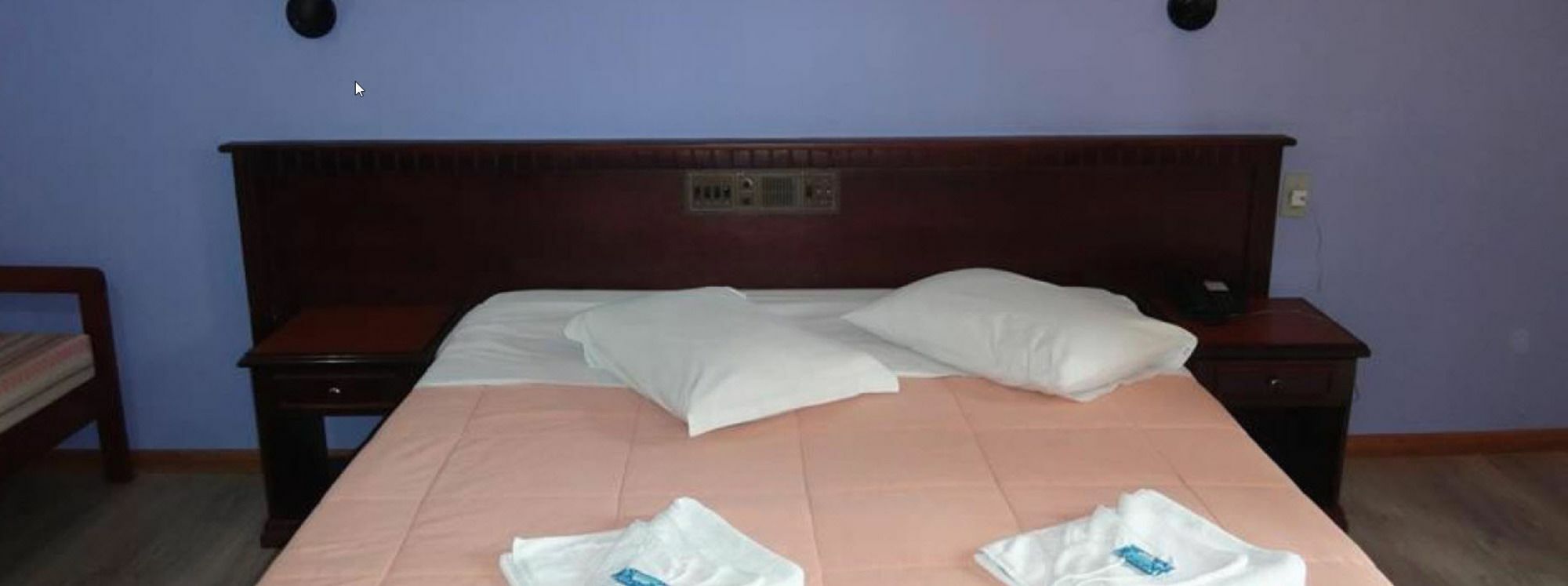 Hotel Alpen Hof 格拉玛多 外观 照片