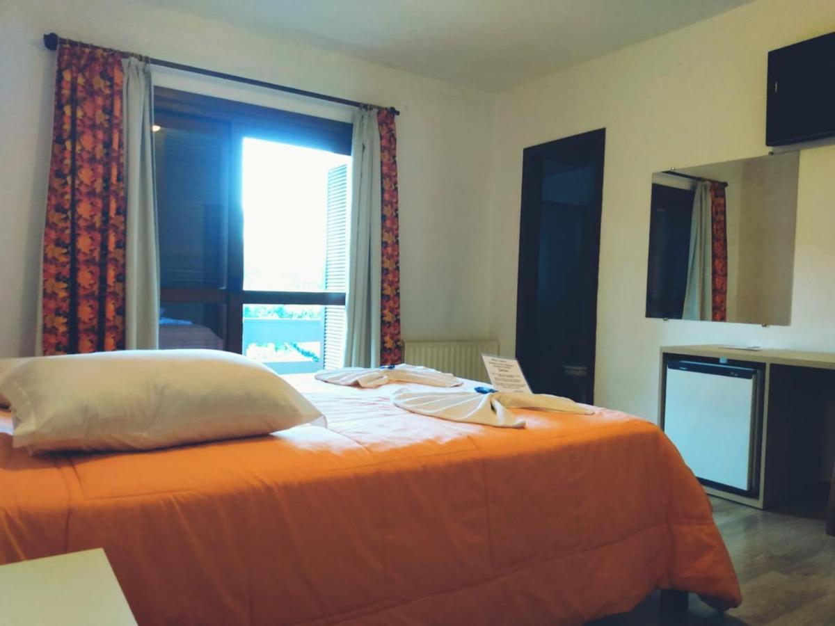 Hotel Alpen Hof 格拉玛多 外观 照片
