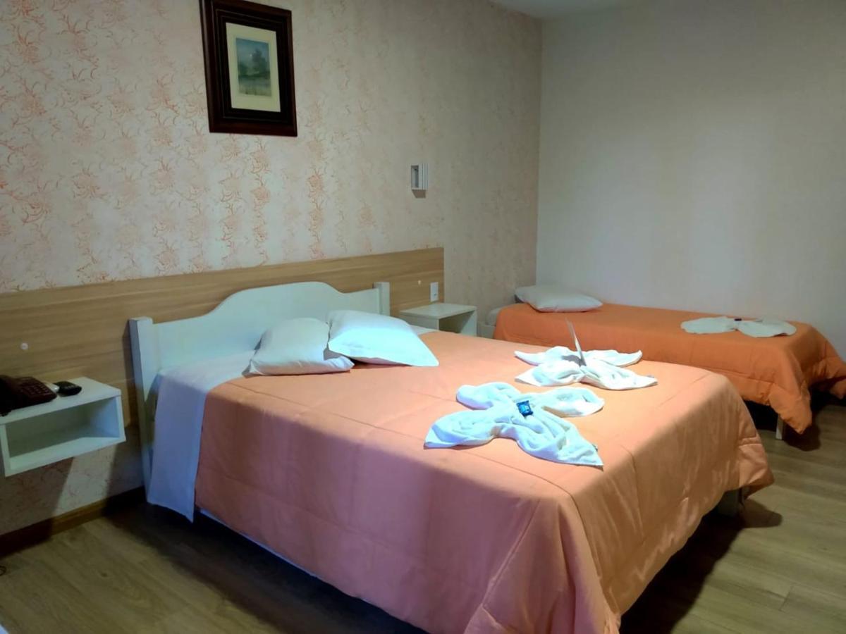 Hotel Alpen Hof 格拉玛多 外观 照片